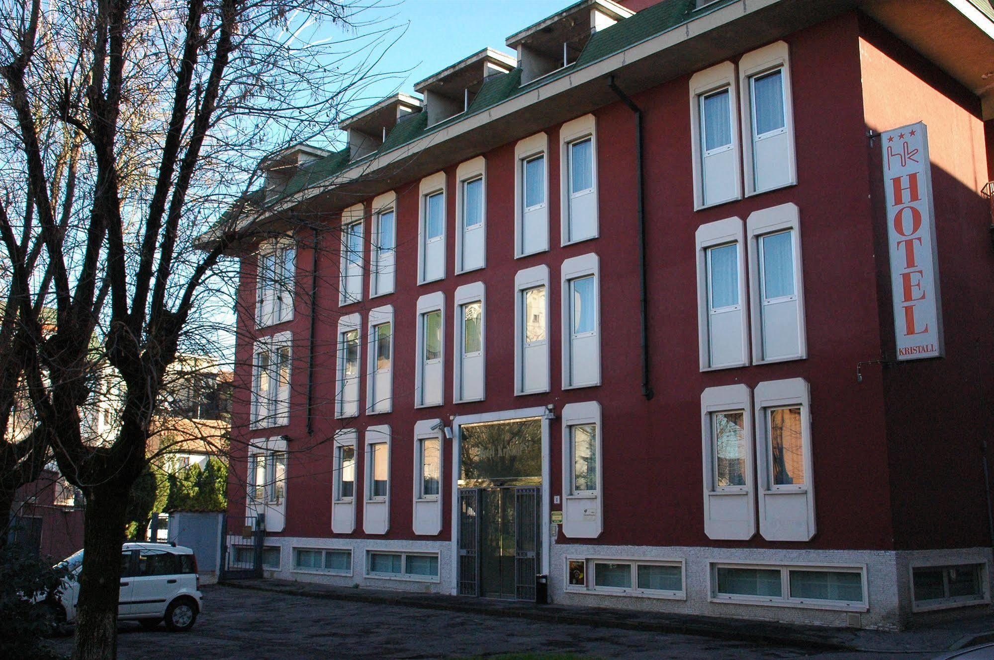 Hotel Kristall Corsico Extérieur photo